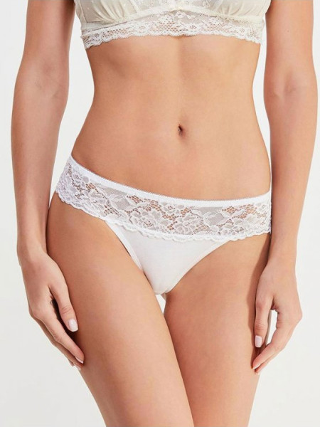 Трусы женские ALLA BUONE PIZZO 1005 STRING