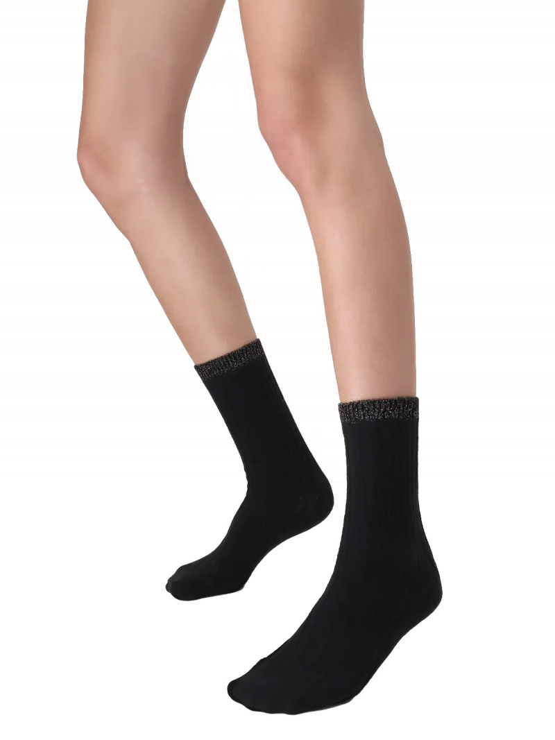   Носки OROBLU JASMINE: идеальное сочетание мягкости хлопка и высокого качества шерсти альпаки